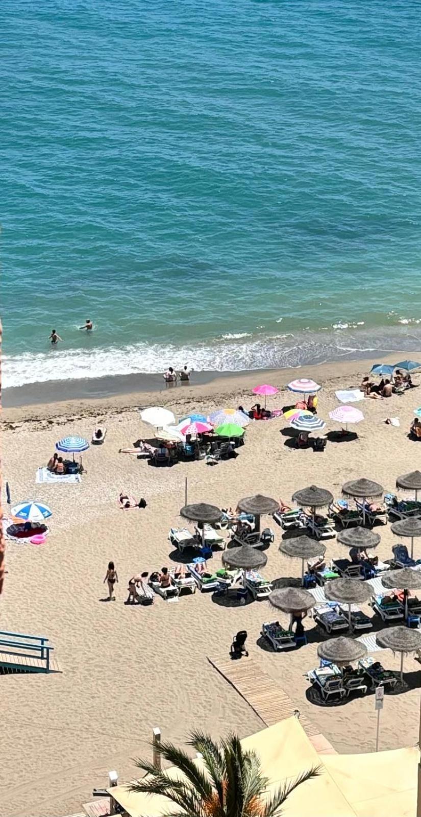 Apartamento Primera Linea De Playa Paseo Maritimo Perla 5 Fuengirola Luaran gambar