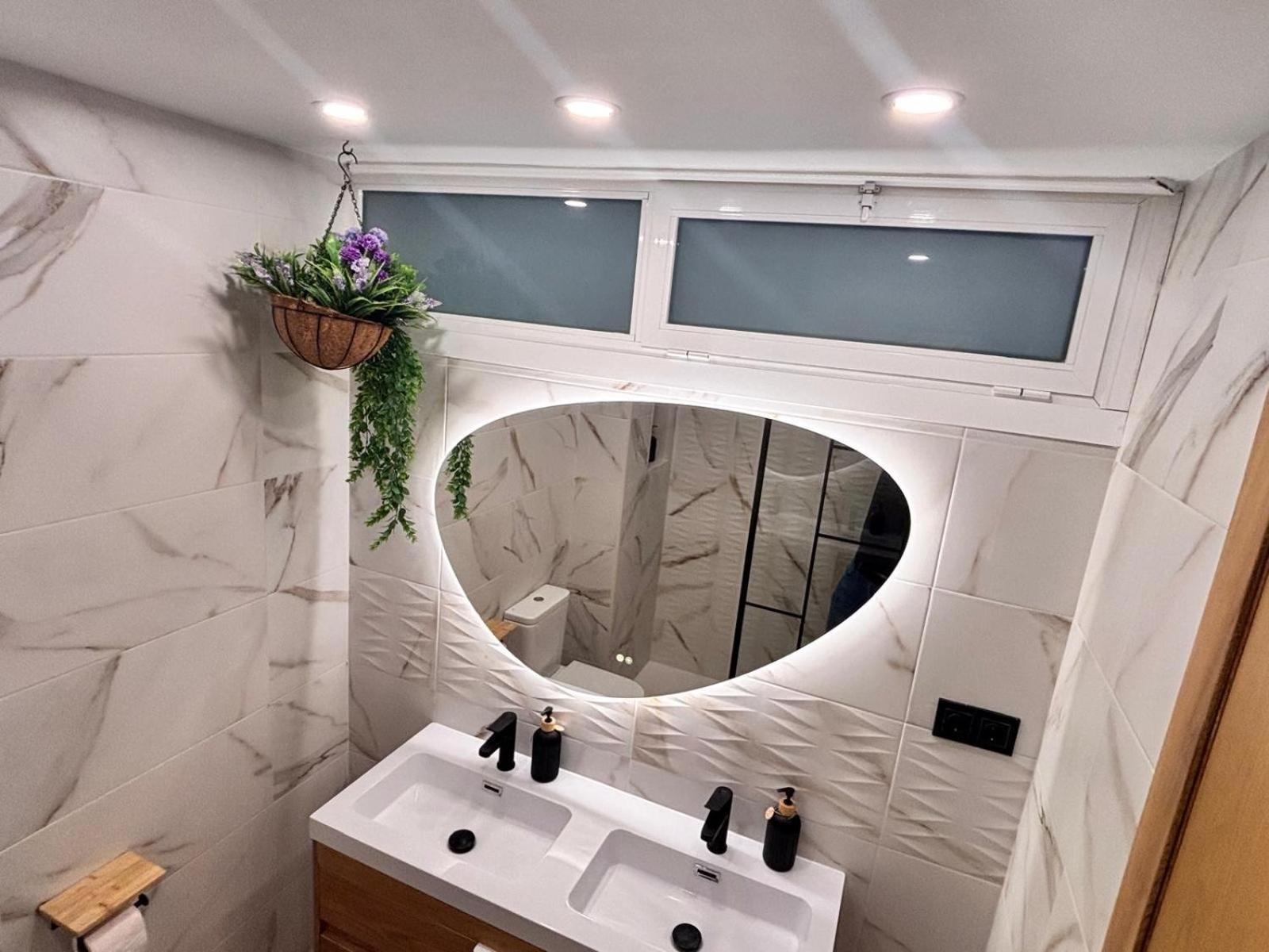 Apartamento Primera Linea De Playa Paseo Maritimo Perla 5 Fuengirola Luaran gambar