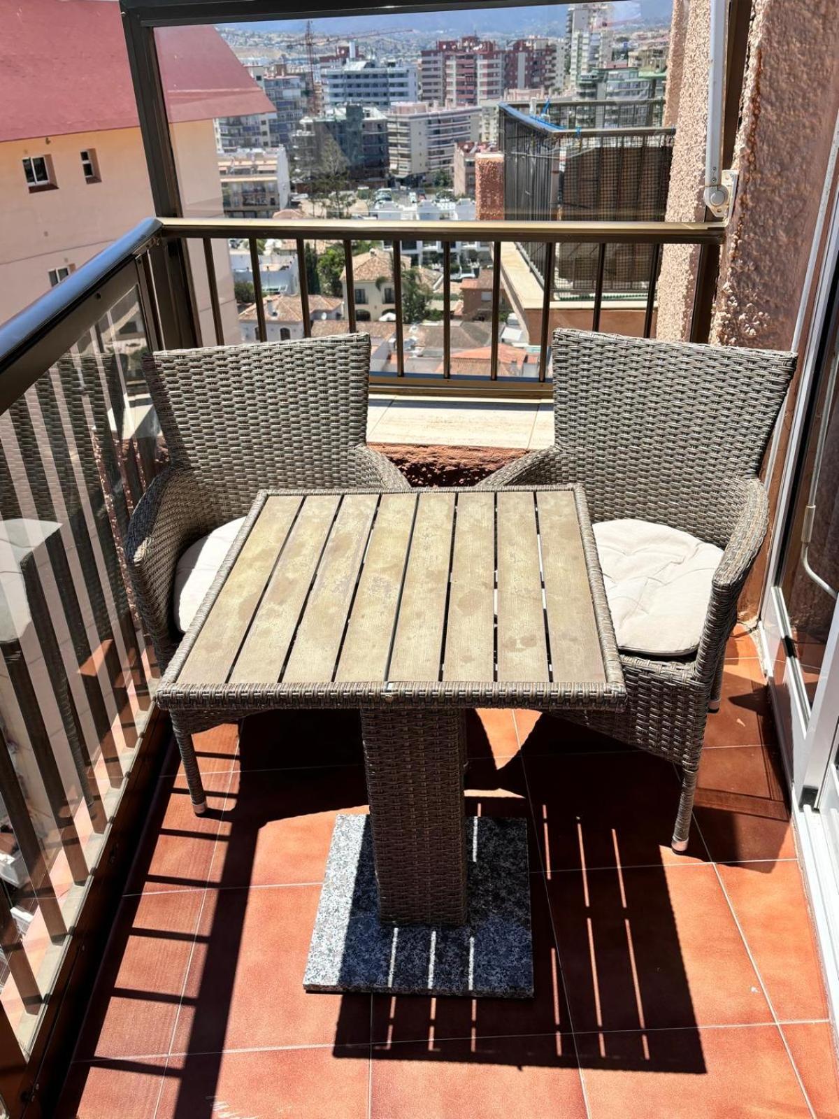 Apartamento Primera Linea De Playa Paseo Maritimo Perla 5 Fuengirola Luaran gambar